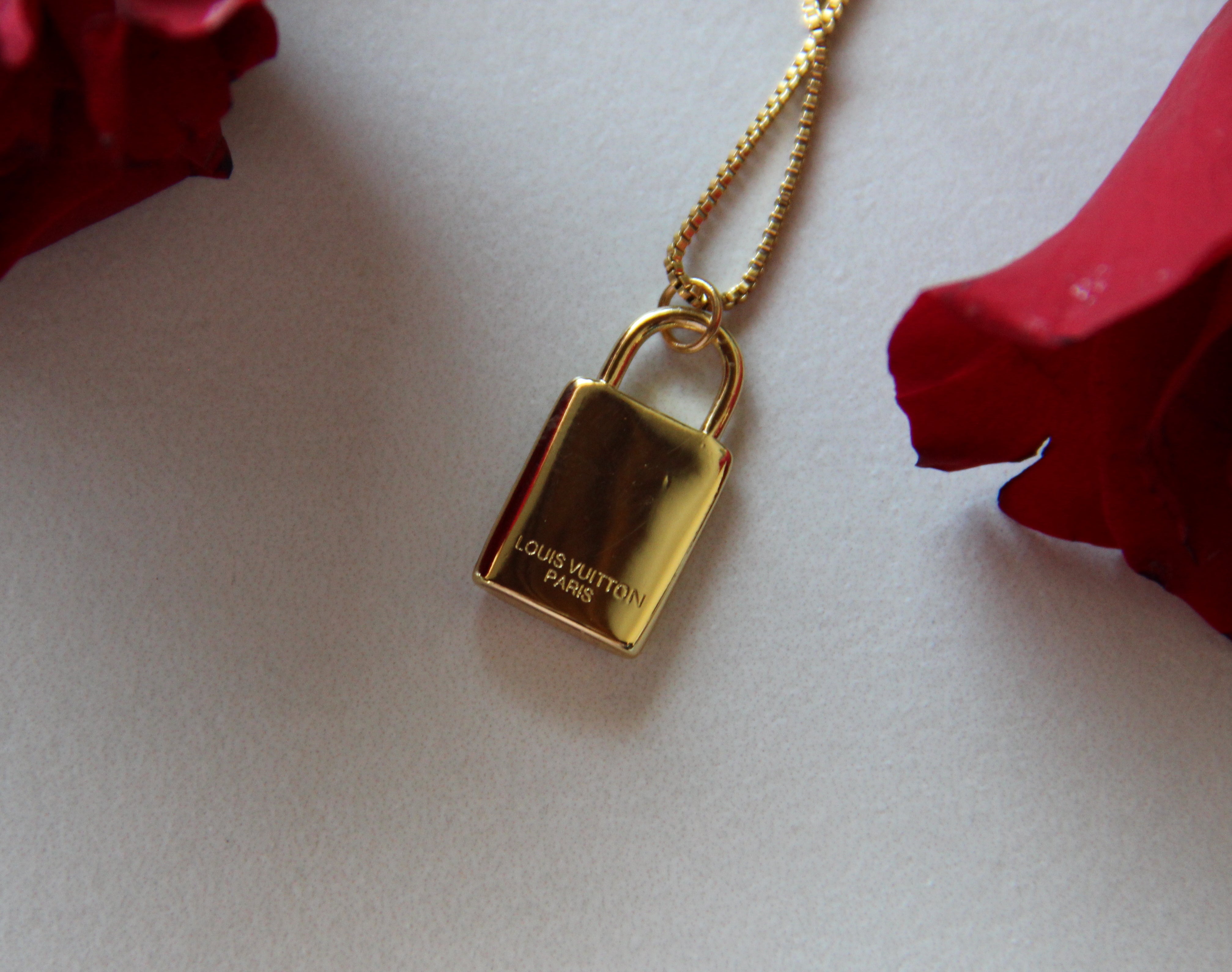 Eros Necklace